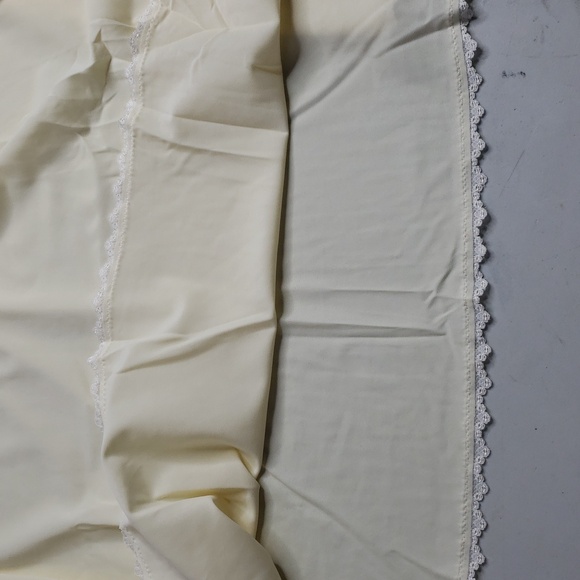 Vintage Shadowline Floral Embroidered Lacey Nylon Night Gown Dress Size M Yellow - Picture 11 of 14